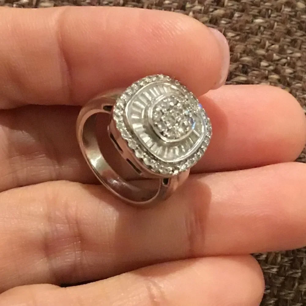 DIAMOND 14K WHITE GOLD SIZE 6